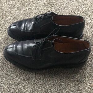 Men’s Allen Edmonds Black Dress Shoes Size 9